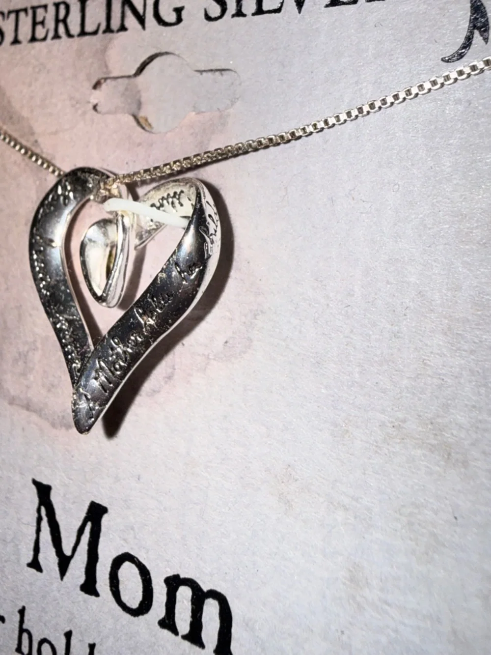 Vintage sterling silver ‘ Inspirational Mom' Heart Pendant Necklace